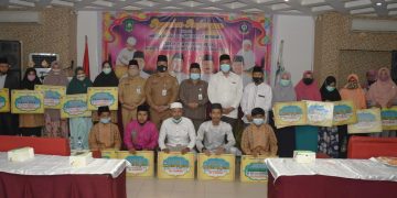 65 Penghafal Al-Qur’an 30 Juz di Bengkalis Terima Penghargaan