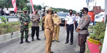 Pj. Bupati Abdi Tinjau Posko Nataru di Duri