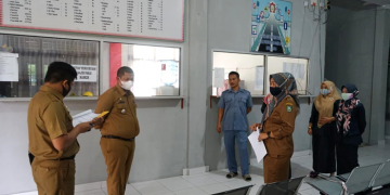 Camat Riki Sidak Hari Pertama Kerja Pasca Liburan Nataru, Pastikan Pelayanan Berjalan Normal