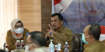 Sekda Kepri Arif Pimpin Rapat Evaluasi Kinerja Pemprov Kepri