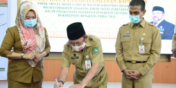 Dukung Penanganan Stunting, Sejumlah Perusahaan Tandatangani Komitmen dengan Pemkab Bengkalis