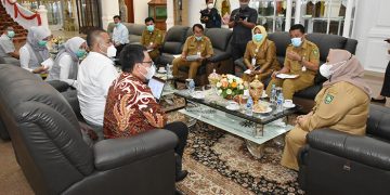 Terima Kunjungan BPJS Ketenagakerjaan Cabang Duri, Bupati Bengkalis Upayakan Tenaga Non PNS Masuk BPJS Ketenagakerjaan