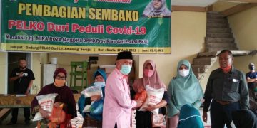 Pelko Salurkan 100 Paket Sembako Peduli Covid dari Mira Roza