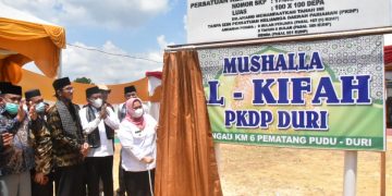 Disaksikan Wabup Padang Pariaman, Bupati Kasmarni Resmikan Mushalla Al Kifah PKDP Duri