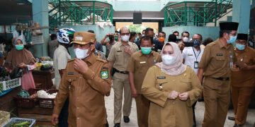 Hari Pertama Puasa, Bupati dan Wabup Tinjau Pasar Terubuk Bengkalis
