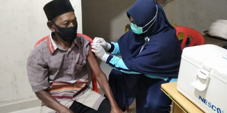 JCH Bengkalis Divaksinasi Covid-19 dan Meningitis