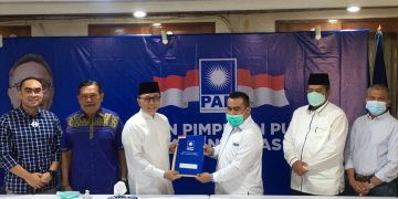 Sah, Syaiful Ardi Ketua DPD PAN Bengkalis, Terima SK dari Zulkifli Hasan