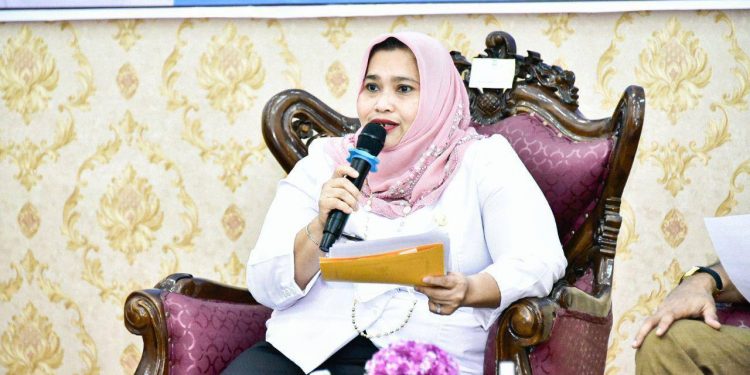 Diskusi UU Cipta Karja dan Perda di Duri, Kasmarni Sampaikam Komitmen Wujudkan Kesejahteraan Naker