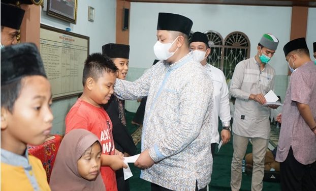 Safari Ramadhan Perdana di 1442 H, Camat Mandau Kunjungi Masjid Babussalam Karang Anyer