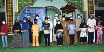 Masjid Agung Istiqomah Bengkalis Salurkan Santunan untuk 358 Anak Yatim