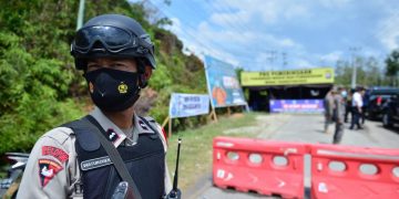 618 Kendaraan Putar Balik di Lima Pos Penyekatan Mudik Perbatasan Riau