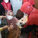 Ikuti Vaksinasi Massal di Duri, Bupati Kasmarni Imbau Masyarakat Tak Takut Divaksin