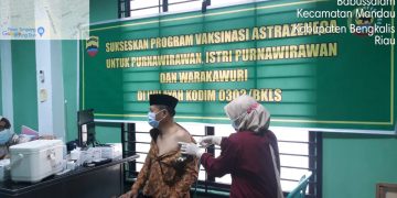 13 Purnawirawan TNI AD Ikuti Vaksinasi di Koramil 04 Mandau