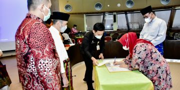 Bupati Bengkalis Tandatangani Kesepakatan Garis Batas