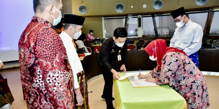 Bupati Bengkalis Tandatangani Kesepakatan Garis Batas