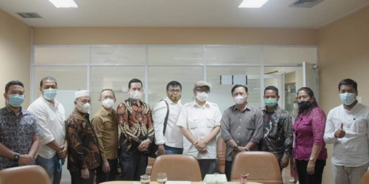 Perusahaan Perkebunan Wajib Alokasikan 20 Persen Lahan kepada Petani Rakyat