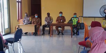 Satgas Covid-19 Siak Kecil Aktif Edukasi Warga Yang Kontak Erat dan Pasien Positif Covid19