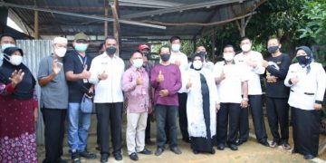 Angkasa Pura Bedah Rumah Warga Tak Layak Huni di Sekitar Bandara