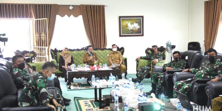 Percepat Vaksinasi, Gubenur Ansar Kirim Tenaga Vaksinator ke Lingga