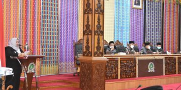 Bupati Kasmarni Sampaikan Ranperda LPJ APBD 2020 di Hadapan 30 Anggota DPRD Bengkalis