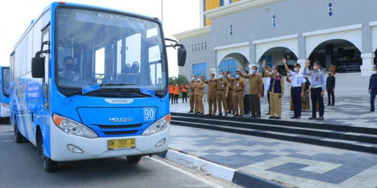 Cegah Penyebaran COVID-19, Pemkot Pekanbaru Tambah 5 Bus Vaksinasi Keliling