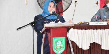 Masyarakat Kritis Terhadap Kinerja Pemerintah, Bupati Kasmarni Ingatkan Perangkat Desa Berikan Layanan Maksimal