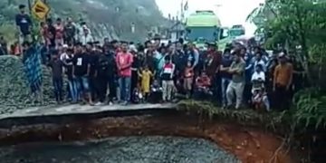 Longsor Jalan Lintas Riau-Sumbar, BPBD Riau Koordinasi Dengan BPBD Sumbar