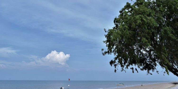 Melintas di Perairan Riau, Gubernur Pastikan Kapal Pesiar Cruise Aman dari Perompak