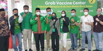 Gubernur Ansar Tinjau Vaksinasi Dosis Kedua di BCS Batam