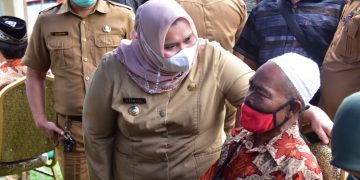 Kunker Bupati Kasmarni ke Duri, Responi Kerusakan Jalan dan Semangati Pelaksanaan Vaksinasi Posko PPKM