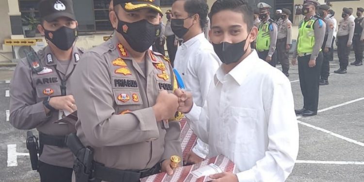 Gefrira Ardi, Milenial Duri yang Ikut Berjasa Buat Aplikasi Tanjak Polresta Pekanbaru