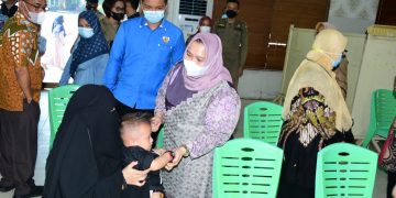 800 Vaksin Gratis KNPI Bengkalis di Duri diapresiasi Bupati Kasmarni