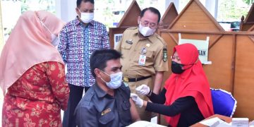 400 Vaksin disalurkan Sempena HUT Ke-22 DWP dan HUT Ke-50 KORPRI