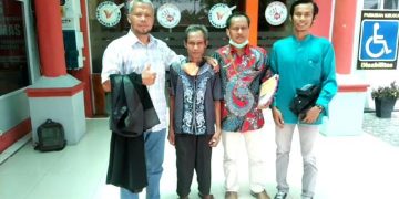 Delapan Bulan di Tahan, Mbah Misni di Vonis Bebas, Pembakaran Lahan Tidak Terbukti