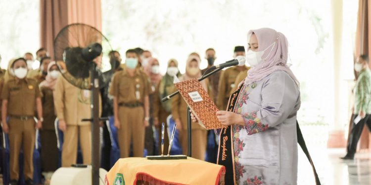 Bupati Kasmarni Kukuhkan Bunda PAUD Kecamatan, Kelurahan/Desa se-Kabupaten Bengkalis