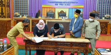 Bupati Bengkalis Tandatangani KUA PPAS APBD Kabupaten Tahun 2022