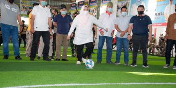 Buka Turnamen Futsal Cup Mandau, Kasmarni: Junjung Tinggi Sportifitas