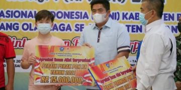 Plt Bupati Bintan Apresiasi Atlit Berprestasi Bintan Peraih Perunggu dan Perak di PON XX Papua