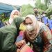 Peluk Cium Bupati Kasmarni Untuk Nenek Abibah, Penerima Bantuan UEP di Duri