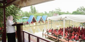 Sholawat Guru MDTA, Tambatkan Asa di Tangan Penguasa