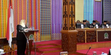 Bupati Kasmarni; Pandangan Umum Fraksi untuk Mantapkan Langkah Membangun Daerah