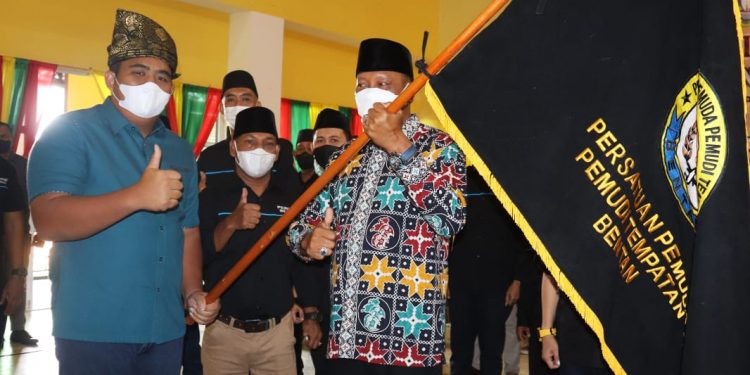 Plt Bupati Bintan, Roby Kurniawan Kukuhkan Pengurus Perppat Bentan