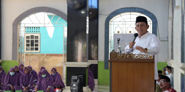 Gubernur Ansar Hadiri Dzikir Akbar Dan Kajian Tasawuf