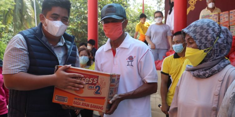 Bhakti Sosial Vihara Dharma Shanti Sentuh Semua Lapisan, Roby Sebut Ini Cermin Kebhinekaan