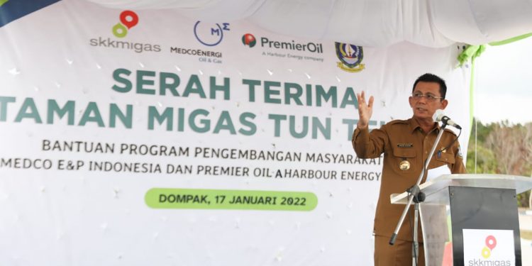 Gubernur Ansar Resmikan Taman Migas Tun Telani Dompak
