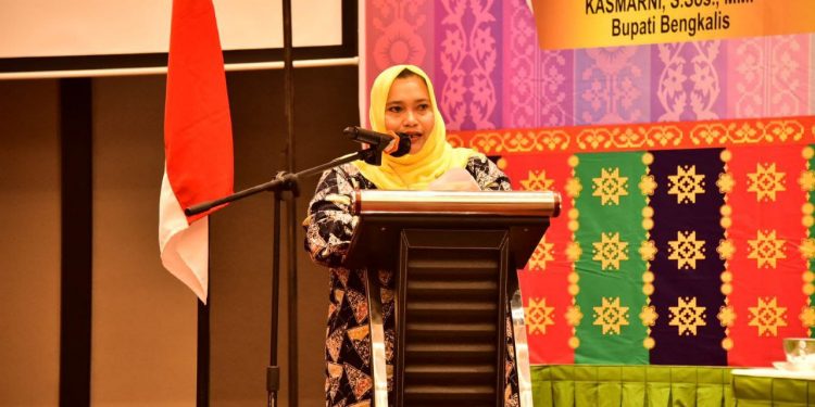 Tingkatkan Kualitas Keuangan Daerah, Bupati Kasmarni Buka Sosialisasi