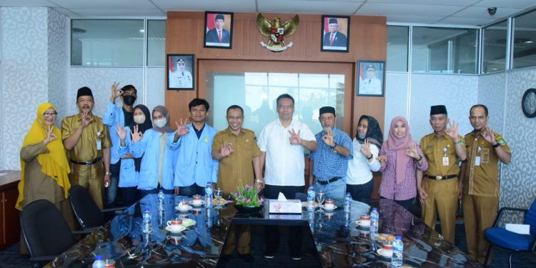 Wabup Bengkalis Bagus Santoso Sambut FKDM dan Mahasiswa KKN Secara Bersamaan