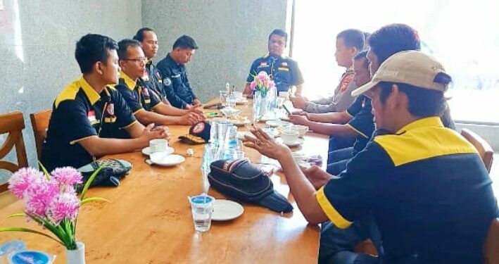 Jalin Sinergitas, Kasat Binmas Rohul Coffe Bersama Aliansi Wartawan Indonesia