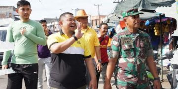 Diinisiasi Camat Riki, Goro Gabungan Bersihkan Jalan Sudirman Duri,  Jelang Pawai Takbir Idul Adha 1443 H