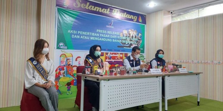 5.270 Produk Kosmetik Ilegal di Riau Dimusnahkan BPOM Pekanbaru